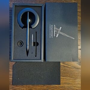 NIB Novium Hoverpen 2.0 Interstellar Edition | Anti-Gravity Floating Pen Black